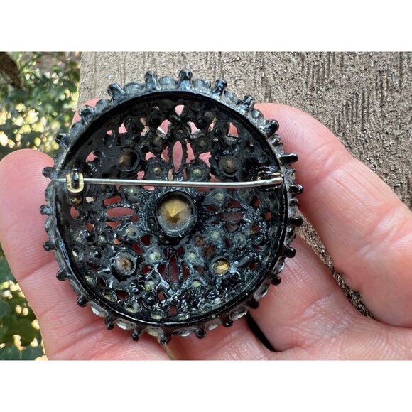 Victorian Black Mourning Crystal  Brooch Pin 1.75" Diameter Large Round Faceted - Picture 6 of 8